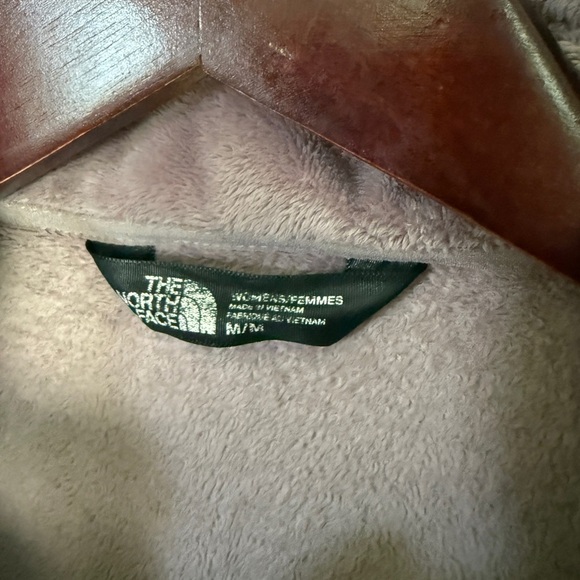 The North Face Women's Fuzzy Jacket - Picture 5 of 5